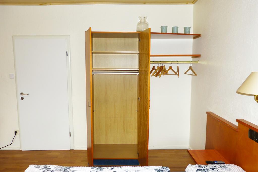 Messe-Zimmer Tus-Treff Düsseldorf Oda fotoğraf
