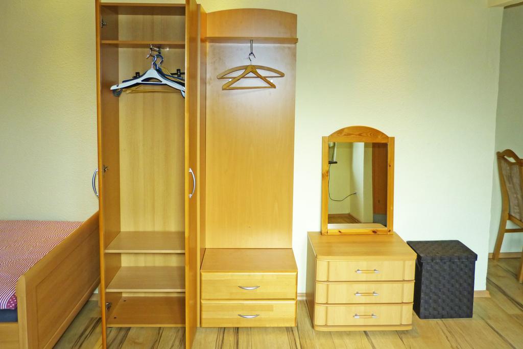 Messe-Zimmer Tus-Treff Düsseldorf Oda fotoğraf